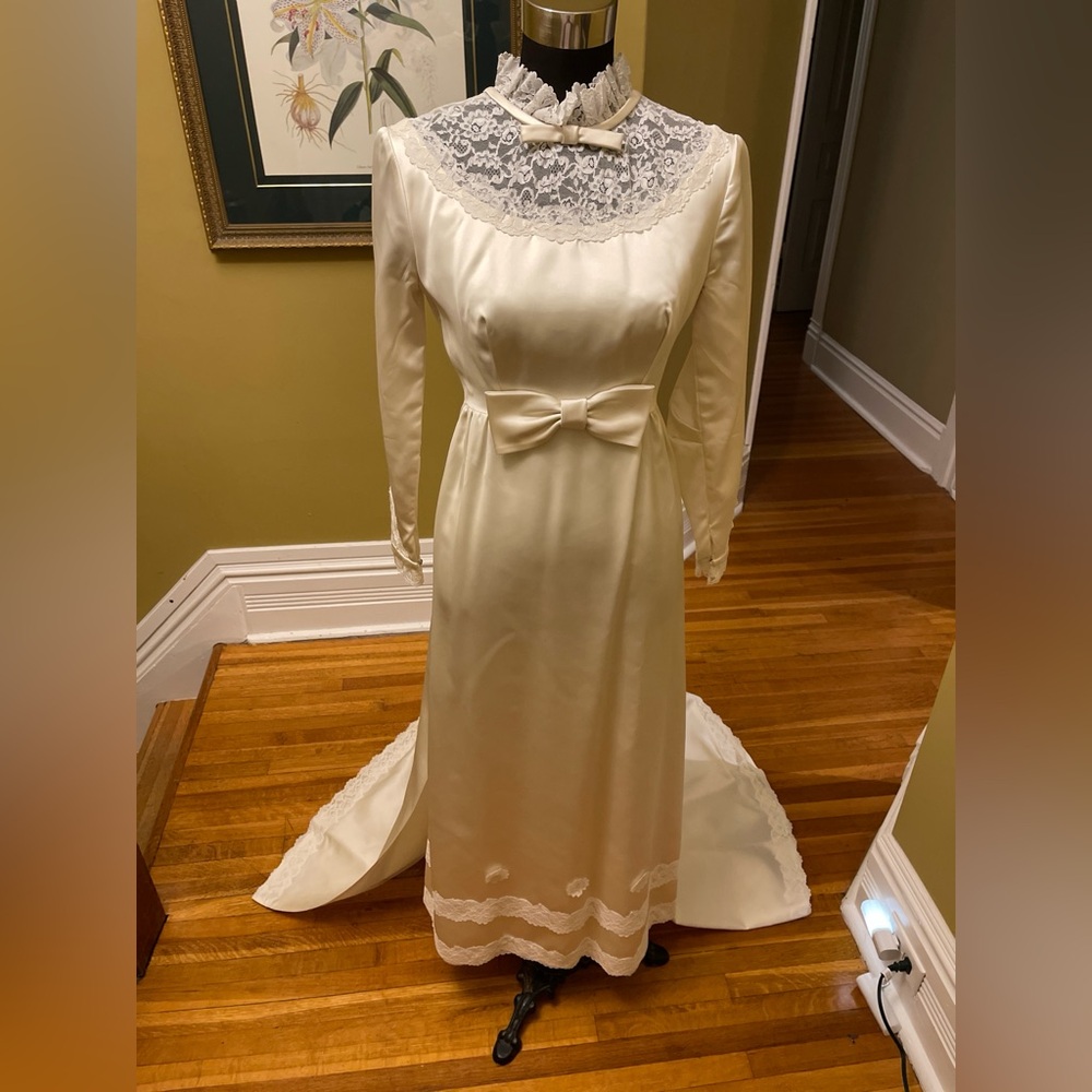 60’s wedd gown